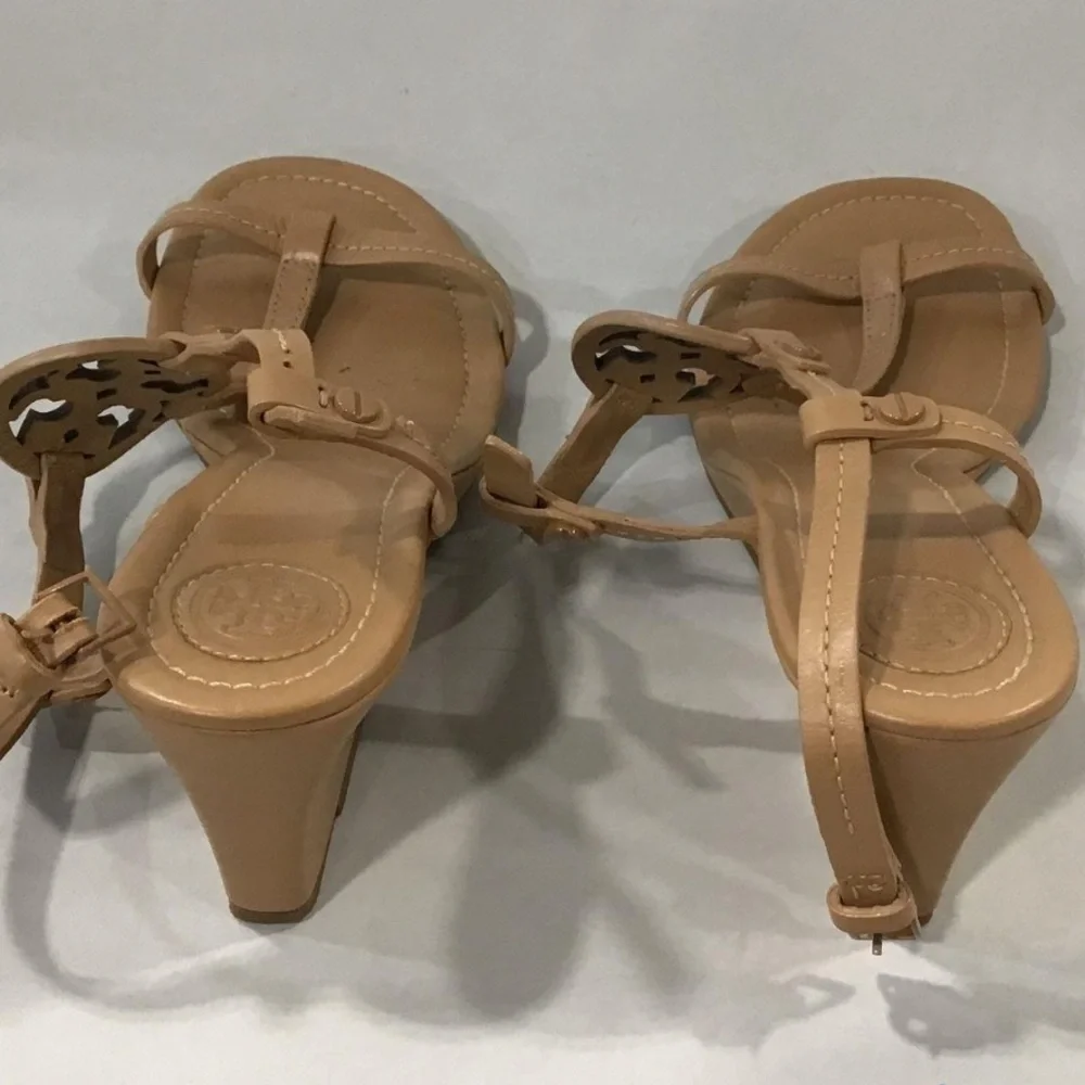Women’s Tory Burch Wedge Sandal Tan Leather Size 6M